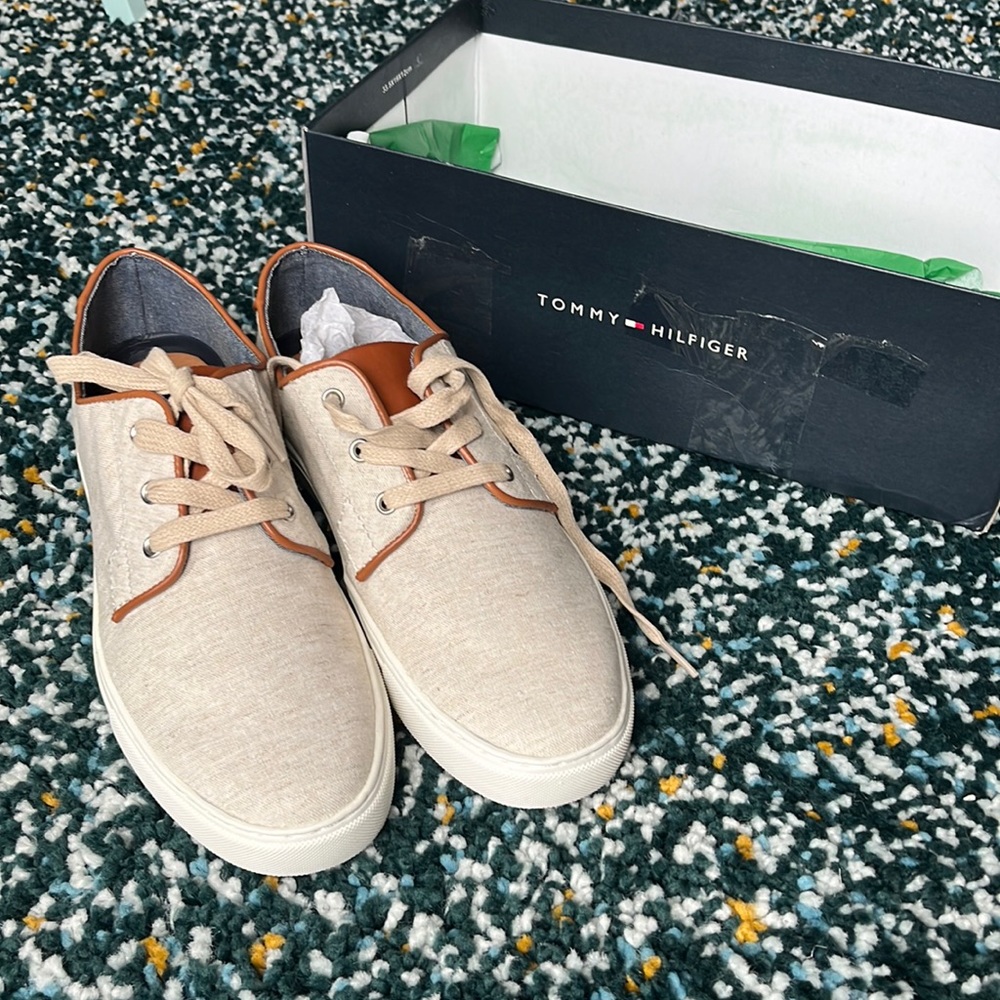 Size 8 New with box